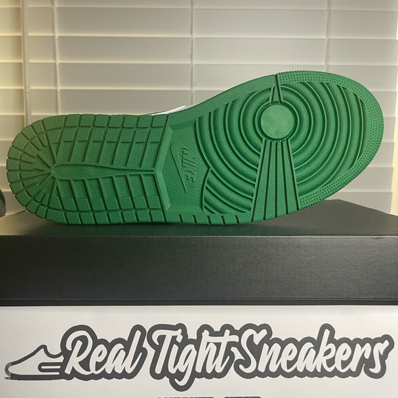 Nike Air Jordan 1 Mid SE “Gray Green” (DEADSTOCK✅) Size 10 - Picture 3 of 12